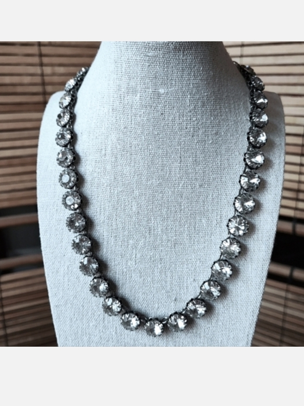 Stella and Dot Pewter Tone Silver Reproduction Faceted Crystal Clear Necklace
